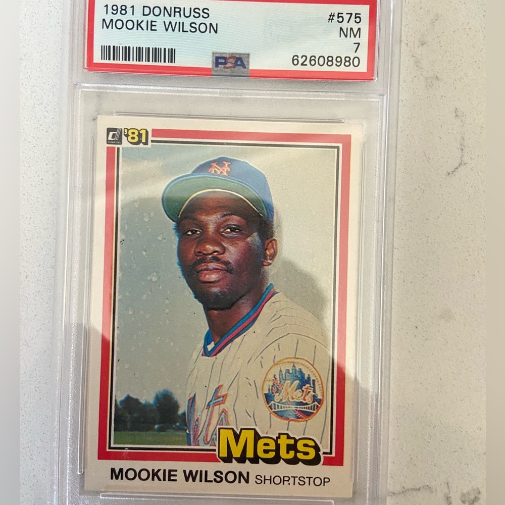 81 Mookie Wilson PSA 7